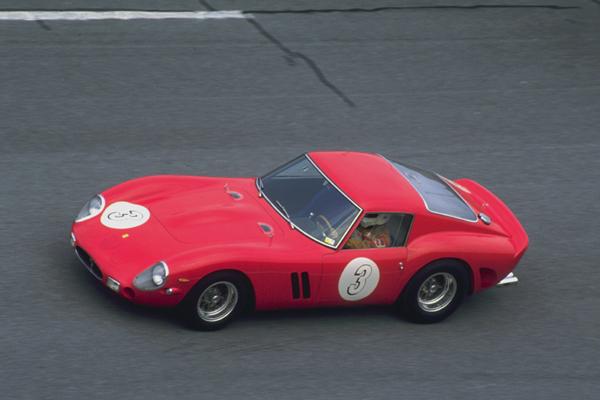 属马男2023年下半年运势如何 事业将会突破