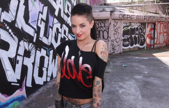 98虎男的正缘在哪个方向，属虎的最佳婚配