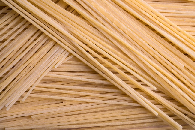 属蛇男非常喜欢属猴女 适合在一起吗