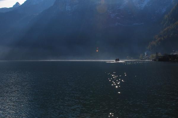 2024年10月有孽缘的生肖 羊猪鸡感情是非多 2024年10月有孽缘的生肖 羊猪鸡感情是非多