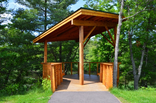 属狗与属鼠婚配好不好 属狗人的最佳婚配对象 属狗与属鼠婚配好不好 属狗人的最佳婚配对象