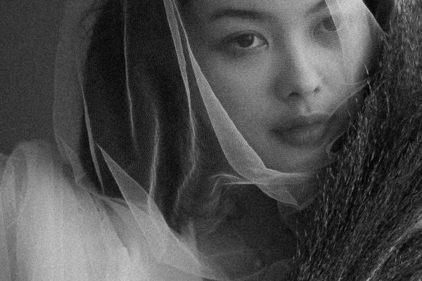 1984属鼠人40岁以桃花运，怎样化解桃花煞