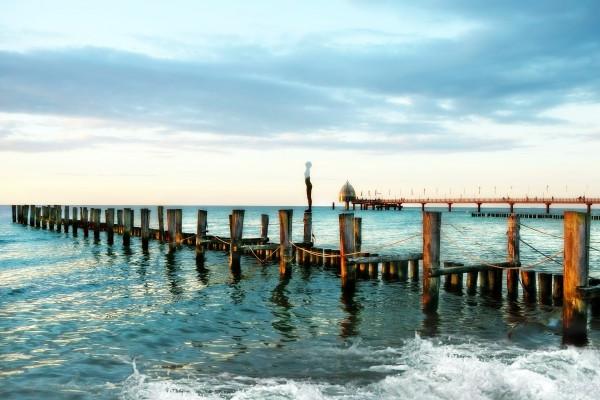 本命年龙年穿红色吗 属龙人本命年该注意什么