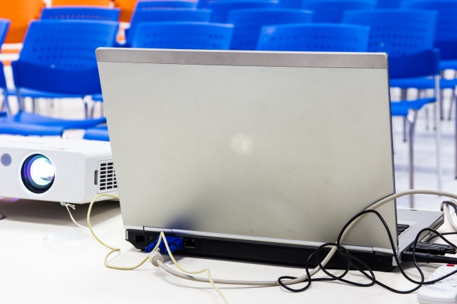 88龙和94狗的结婚好吗 88龙94狗结婚痛苦多重