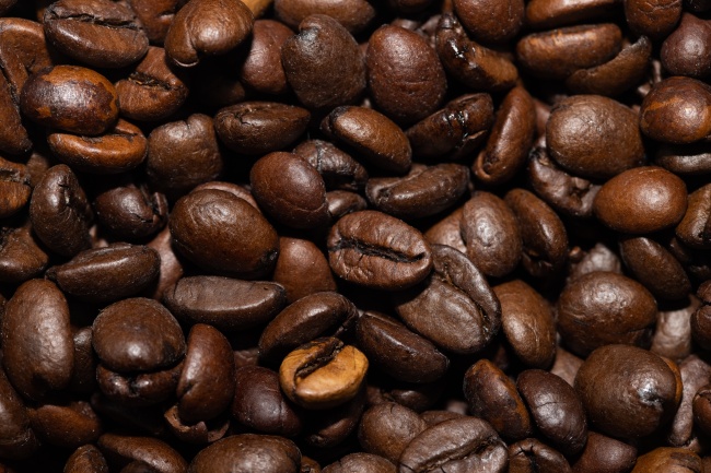 本命年谁给买一身红 本命年穿红风俗习惯 本命年谁给买一身红 本命年穿红风俗习惯