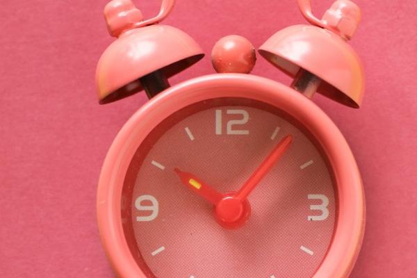 75年兔女与76年龙男 兔女龙男孩子婚配提议