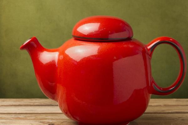 属鸡总和属猪的婚配如何 鸡和猪的婚配宜忌