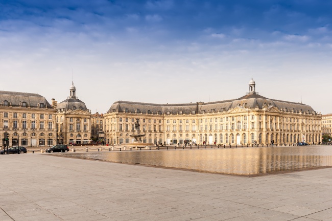 2024年木龙之命缺哪些，  2024年木龙人如何助运装运