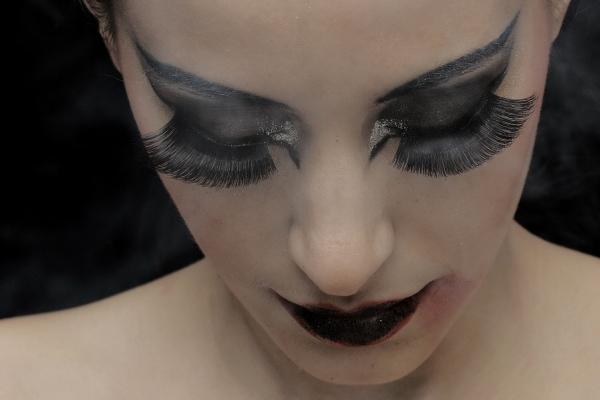 12生肖2024年正月十二打牌赢钱财神方位 12生肖2024年正月十二打牌赢钱财神方位