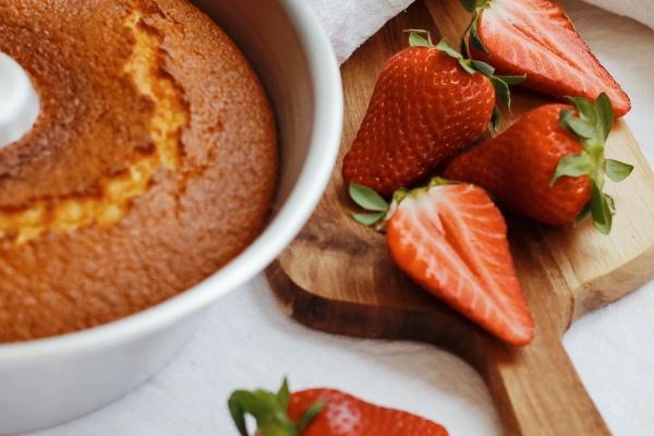 2024年属狗得多大年龄 属狗人每月出生运势