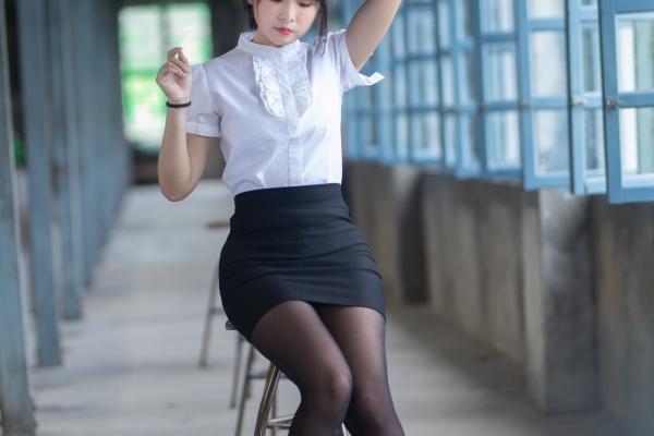 属马女孩子跟属牛男孩子合不合 属马女与属牛男孩子感情 属马女孩子跟属牛男孩子合不合 属马女与属牛男孩子感情