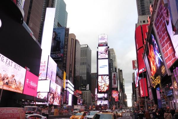 81年属鸡男2024年婚姻怎样，81年鸡男在今年的感情状况如何