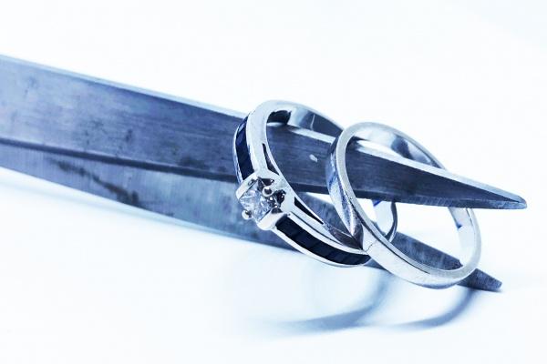 属虎女与属龙男孩子婚姻相配吗 婚姻生活怎样发展