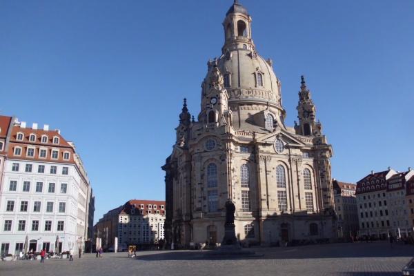 属鼠人2025运势运势详细说明