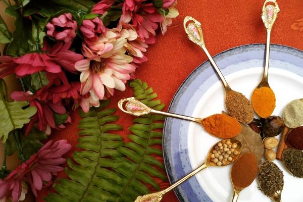 兔的最佳四个贵人 兔的最佳四个贵人