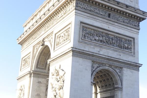 2024年属兔男人的全年运势