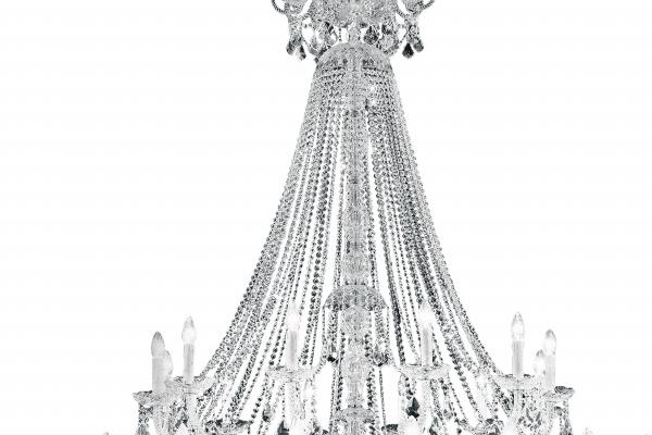 2025年女人几月出生命苦啊