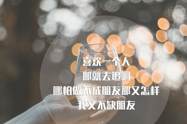 2025年谁会帮属鸡的人，谁是生肖鸡的贵人