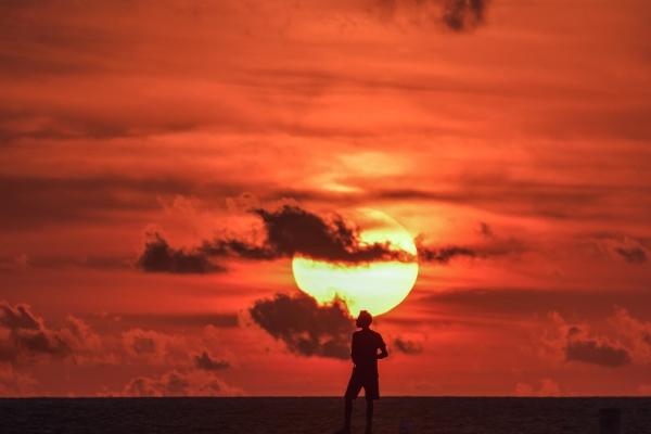 梦到了光上半身有什么意义吗