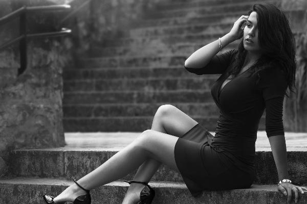 梦到衣服被风吹走了代表什么 梦到衣服被风吹走了代表什么