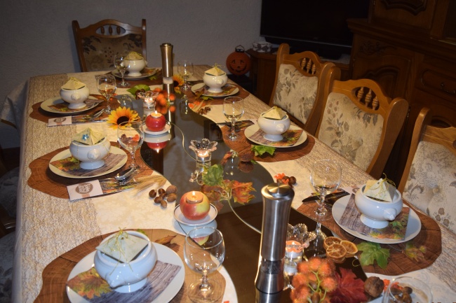 梦见同事亲我是凶兆还是吉兆