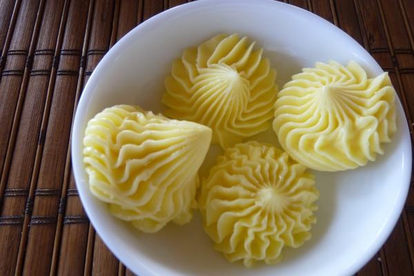 2026属蛇的运势和财运 2026属蛇的运势和财运