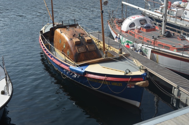 梦到吃晏席会有什么预兆