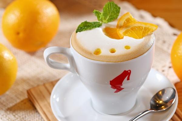 梦到了地面都是水有什么含义 梦到了地面都是水有什么含义