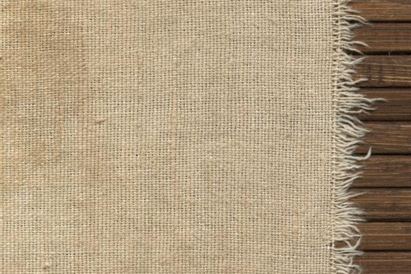 76龙女和71猪男相克吗 76龙女和71猪男相克吗