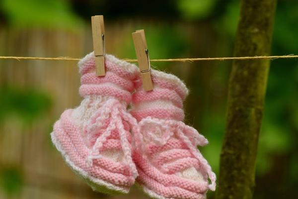 84年海中金命女鼠幸运色