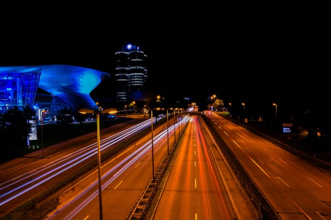 63属兔男会与谁纠缠一生