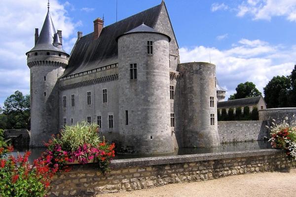 2026年属龙的几月搬家最好是