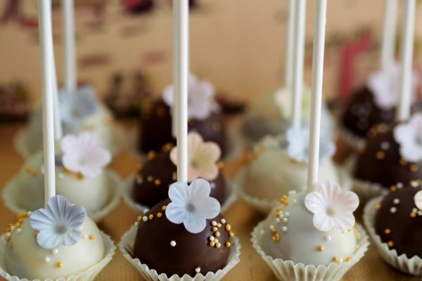 属虎人对家庭如何